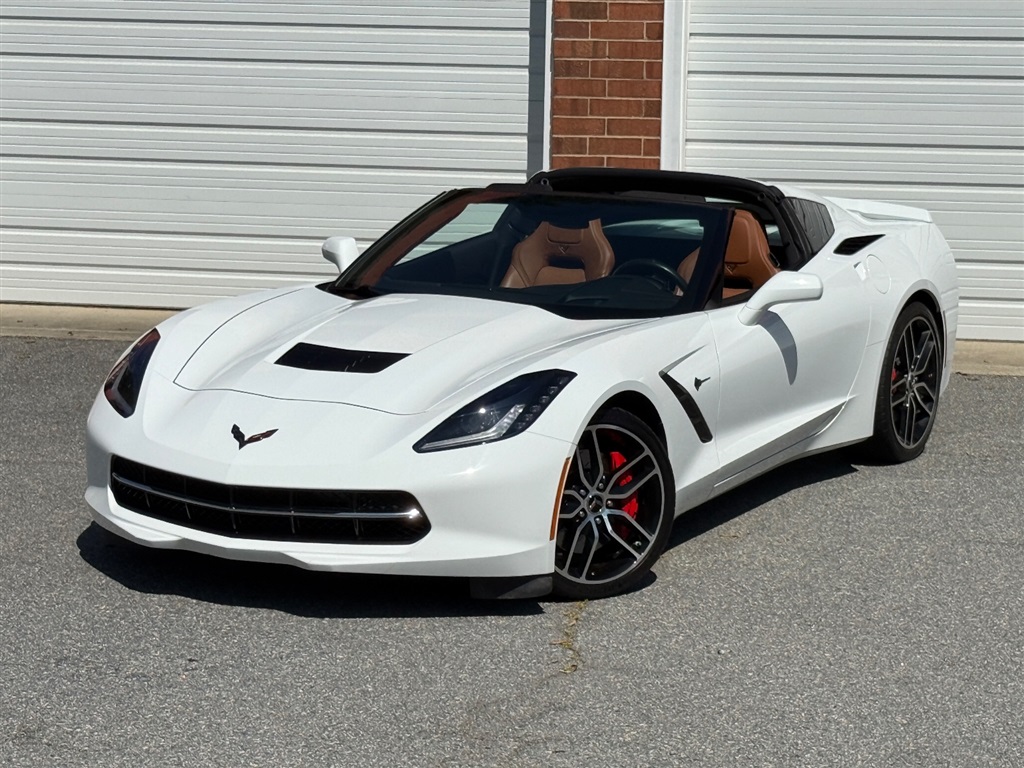 2015 Chevrolet Corvette Z51 2LT Coupe photo 12