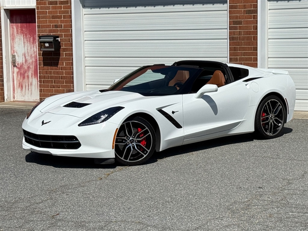 2015 Chevrolet Corvette Z51 2LT Coupe photo 14