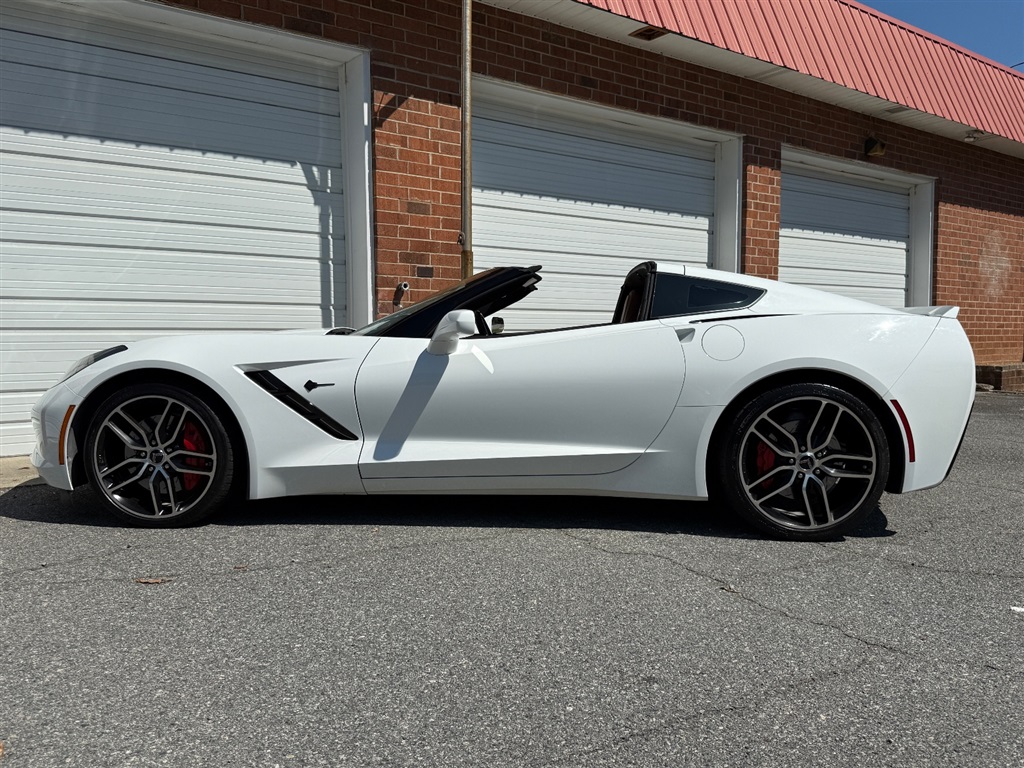 2015 Chevrolet Corvette Z51 2LT Coupe photo 23