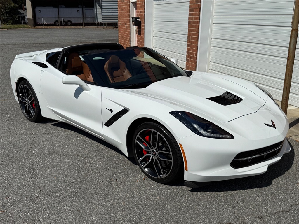 2015 Chevrolet Corvette Z51 2LT Coupe photo 34
