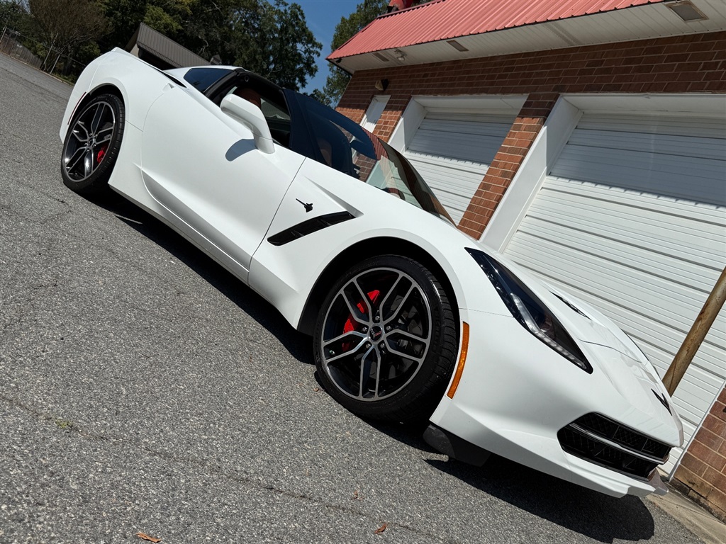 2015 Chevrolet Corvette Z51 2LT Coupe photo 35