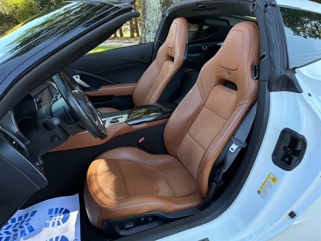 2015 Chevrolet Corvette Z51 2LT Coupe photo 54