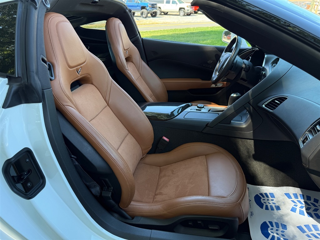 2015 Chevrolet Corvette Z51 2LT Coupe photo 60