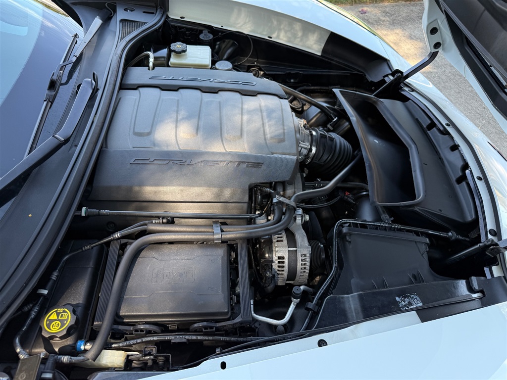 2015 Chevrolet Corvette Z51 2LT Coupe photo 65