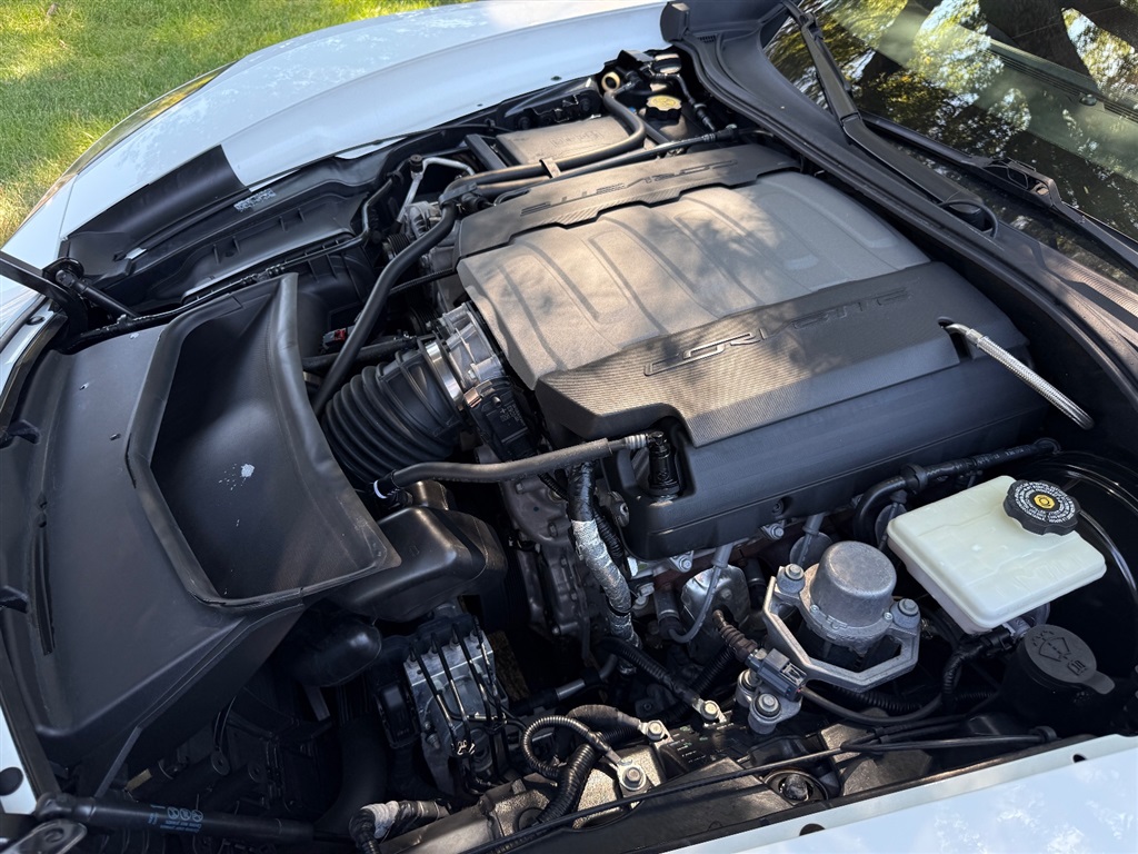 2015 Chevrolet Corvette Z51 2LT Coupe photo 68