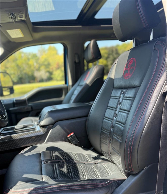 2021 Ford F-250 photo 4