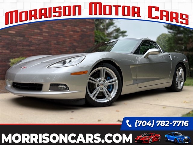 Picture of a 2008 Chevrolet Corvette Coupe 2LT