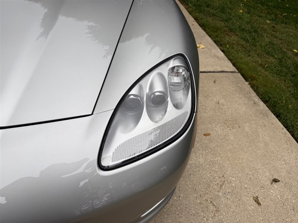 2008 Chevrolet Corvette Coupe 2LT photo 16