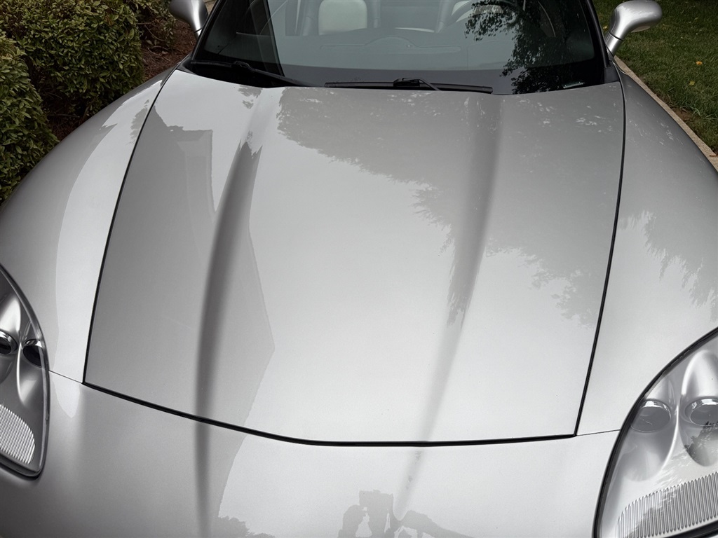 2008 Chevrolet Corvette Coupe 2LT photo 17