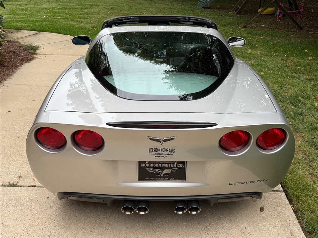2008 Chevrolet Corvette Coupe 2LT photo 40