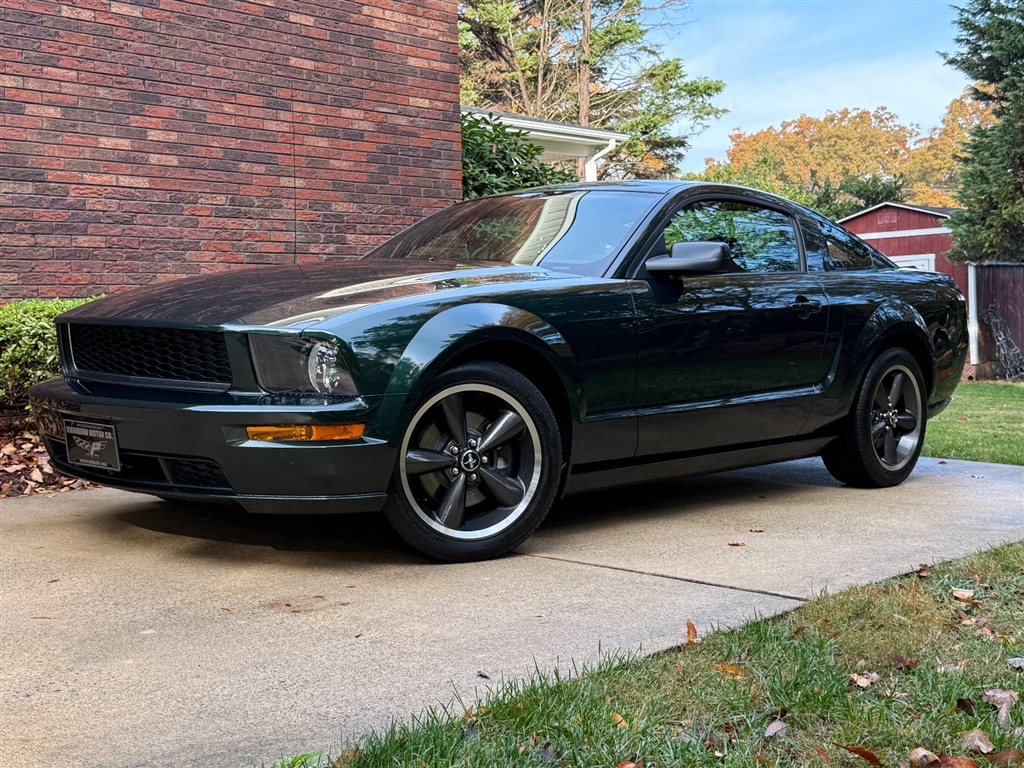2008 Ford Mustang GT photo 2