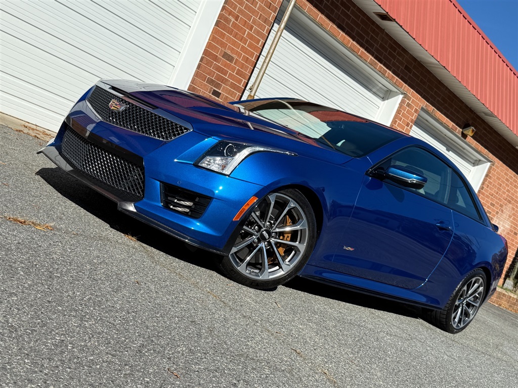 2017 Cadillac ATS V photo 4