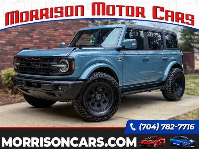 Picture of a 2022 Ford Bronco Outer Banks 4-Door