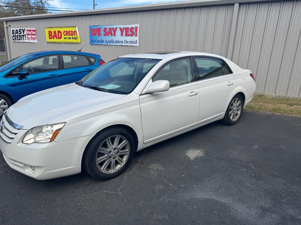 2005 Toyota Avalon Limited