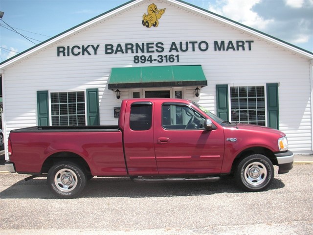 2001 Ford F-150 for sale by dealer
