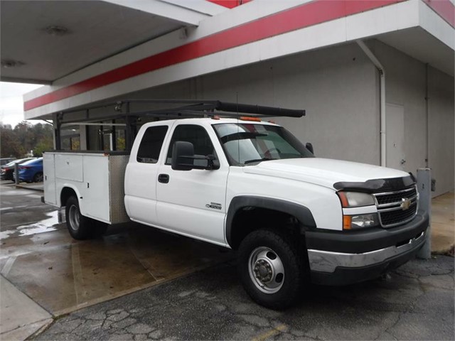 CHEVROLET SILVERADO K3500 in Asheville