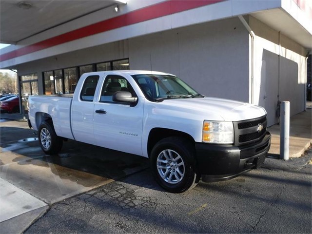 CHEVROLET SILVERADO C1500 in Asheville