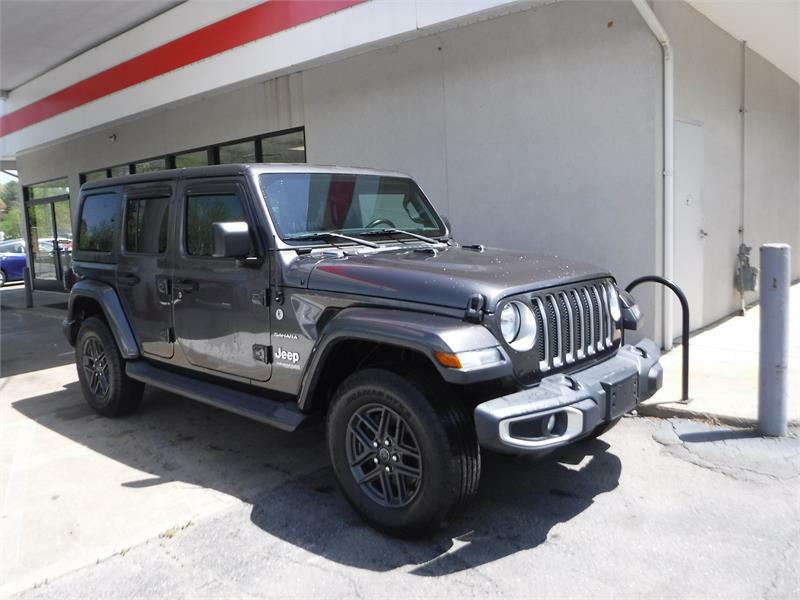 2019 Jeep Wrangler Unlimited Sahara's photo