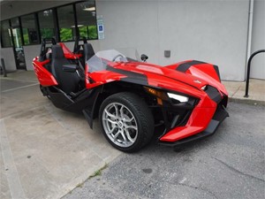 Picture of a 2021 POLARIS SLINGSHOT SL