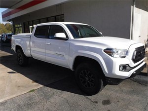 Picture of a 2021 TOYOTA TACOMA SR5 DOUBLE CAB SUPER LO