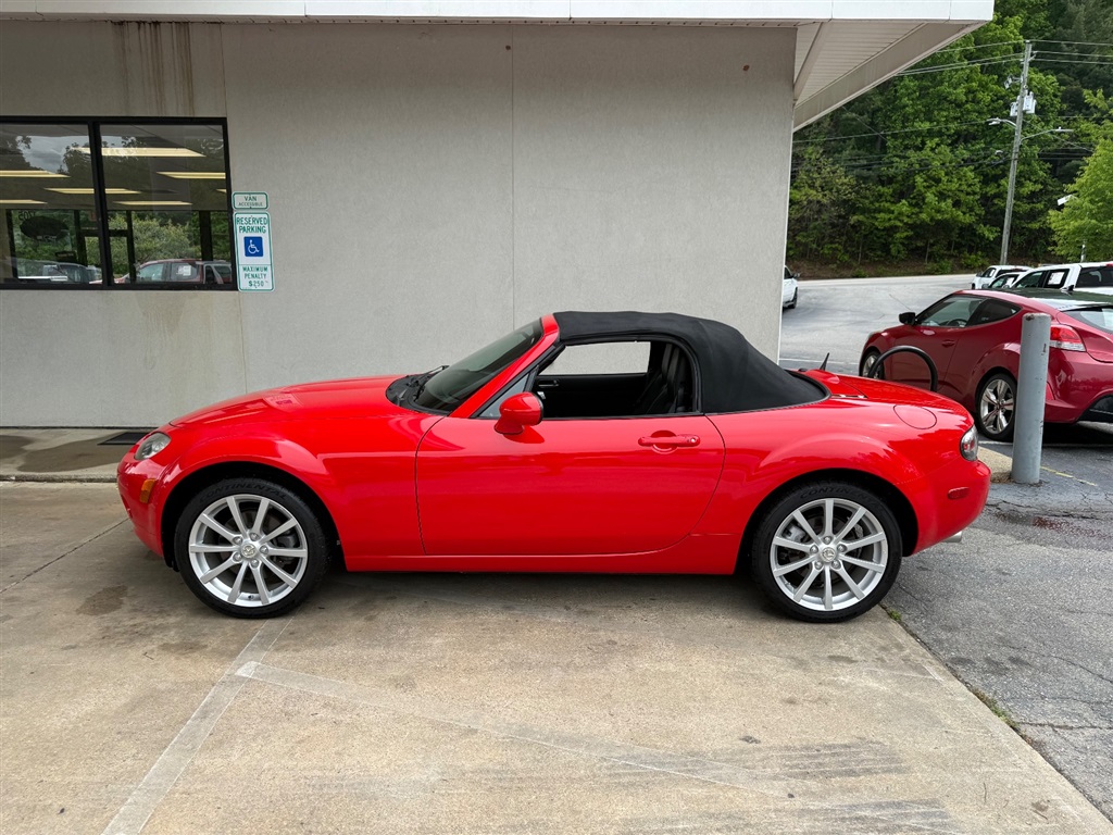 たま様 レッド 赤 27.5 2008 Mazda MX-5 Miata Grand Touring for sale in Asheville