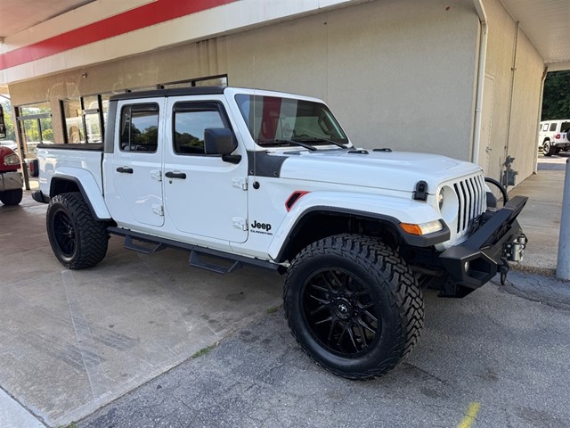 Jeep Gladiator Sport S in Asheville