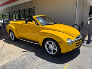 2004 Chevrolet SSR for sale by dealer