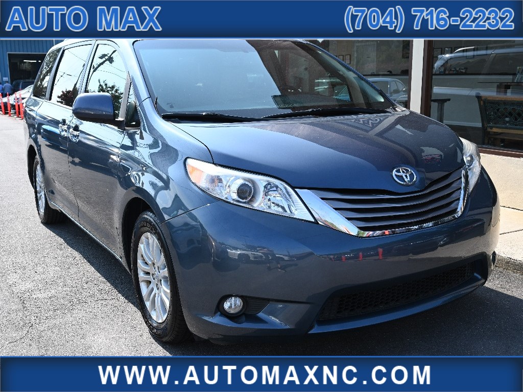 2017 Toyota Sienna XLE Premium