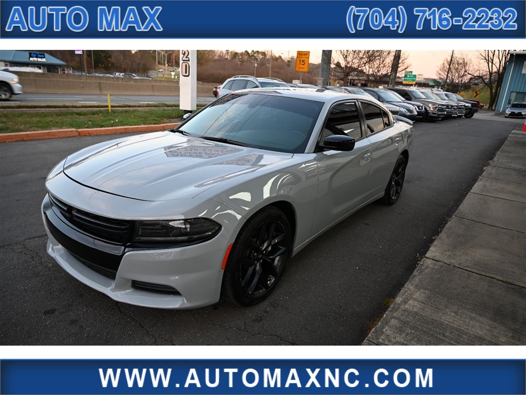 2022 Dodge Charger SXT's photo