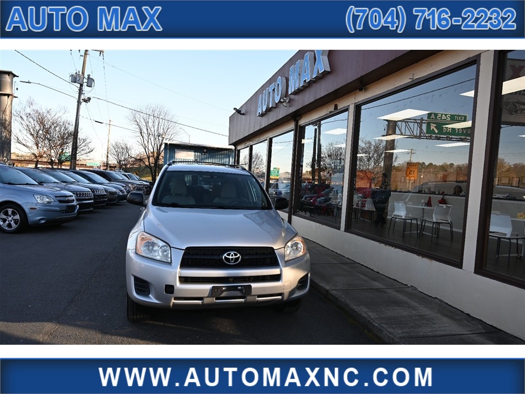 2012 Toyota RAV4 Base's photo