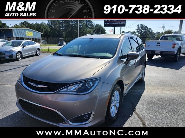 CHRYSLER PACIFICA TOURING L in Lumberton