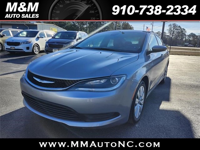 CHRYSLER 200 LX in Lumberton