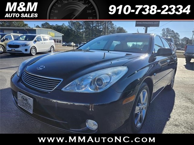 LEXUS ES 330 in Lumberton