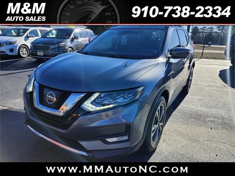 2017 NISSAN ROGUE SL