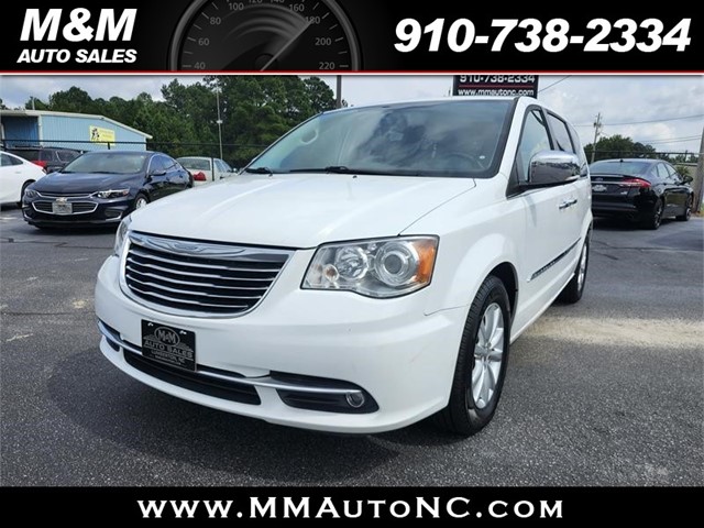 Chrysler Town & Country Limited Platinu in Lumberton
