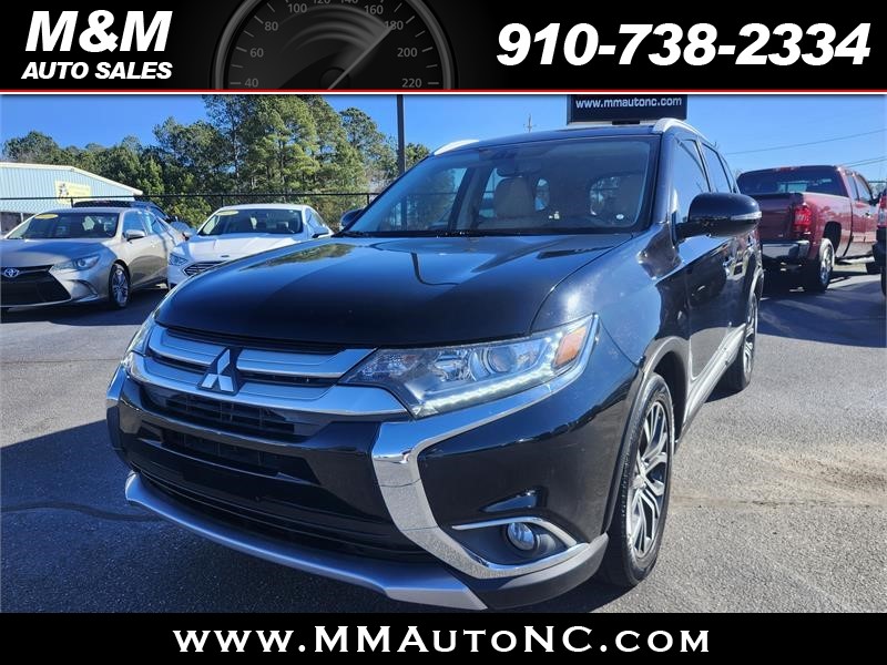 2017 Mitsubishi Outlander SEL's photo