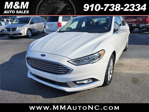 2017 Ford Fusion SE