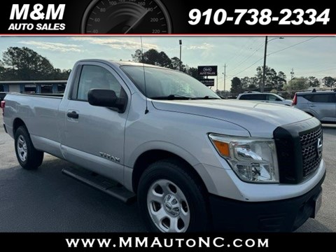 2017 Nissan Titan 2WD