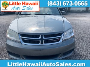 Picture of a 2013 Dodge Avenger SE