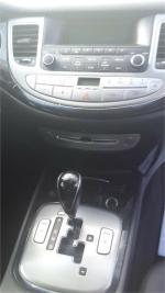 2013 HYUNDAI GENESIS 3.8L