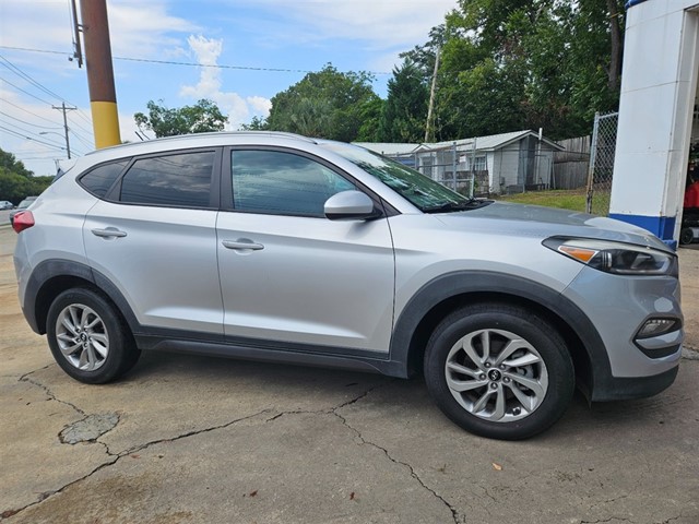 HYUNDAI TUCSON SE w/Preferred Package in Columbia