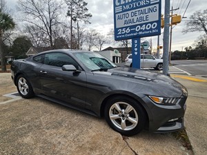 Picture of a 2015 FORD MUSTANG V6 Coupe