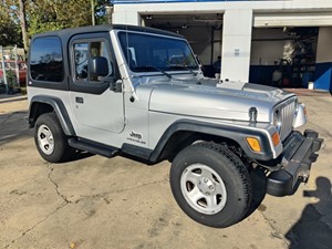 Picture of a 2004 JEEP WRANGLER SE