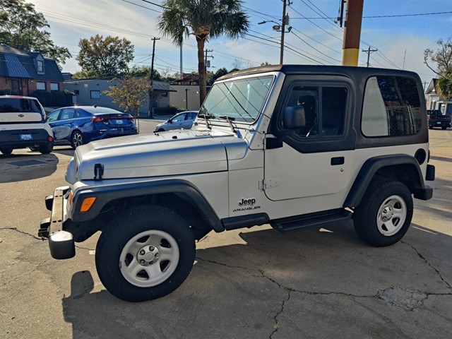 2004 Jeep Wrangler SE's photo