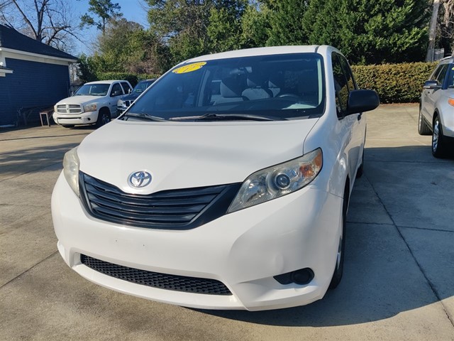 2017 Toyota Sienna L