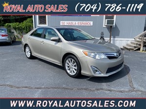 Picture of a 2014 Toyota Camry XLE