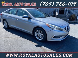 Picture of a 2015 Hyundai Sonata SE