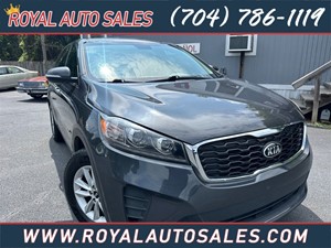 Picture of a 2019 Kia Sorento LX AWD
