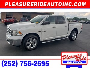 Picture of a 2017 RAM 1500 SLT Crew Cab SWB 4WD