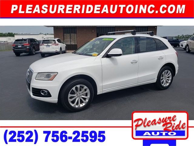 Audi Q5 2.0T Premium Plus quattro in Greenville